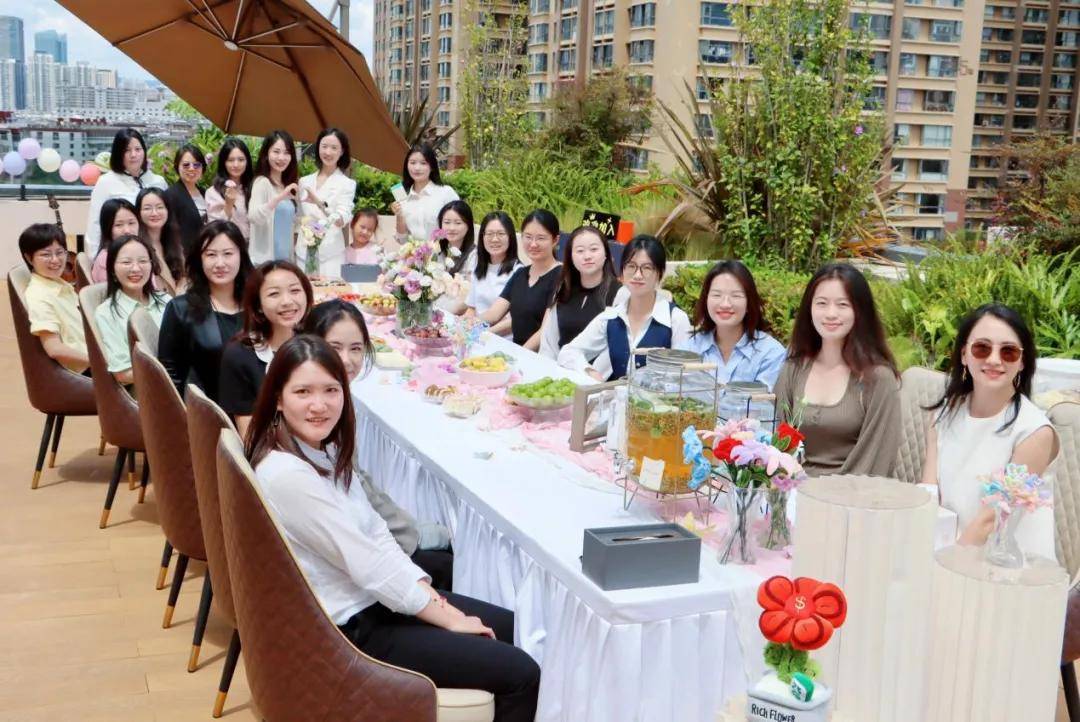 盘龙区律师行业党支部风采展｜北京恒都（昆明）律师事务所：绽放“她力量”凝聚“军能